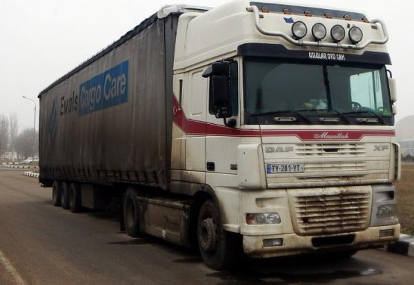 Дальнобойщика из Турции избили и ограбили налетчики на Ставрополье